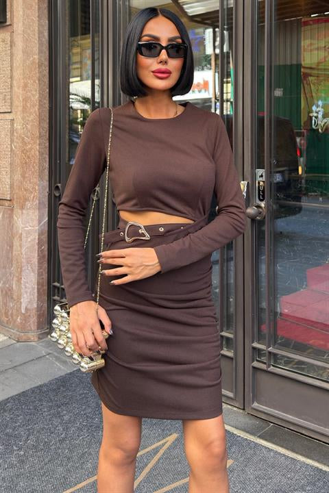 Beli Dekolte ve Kemer Detaylı Sandy Elbise 2917