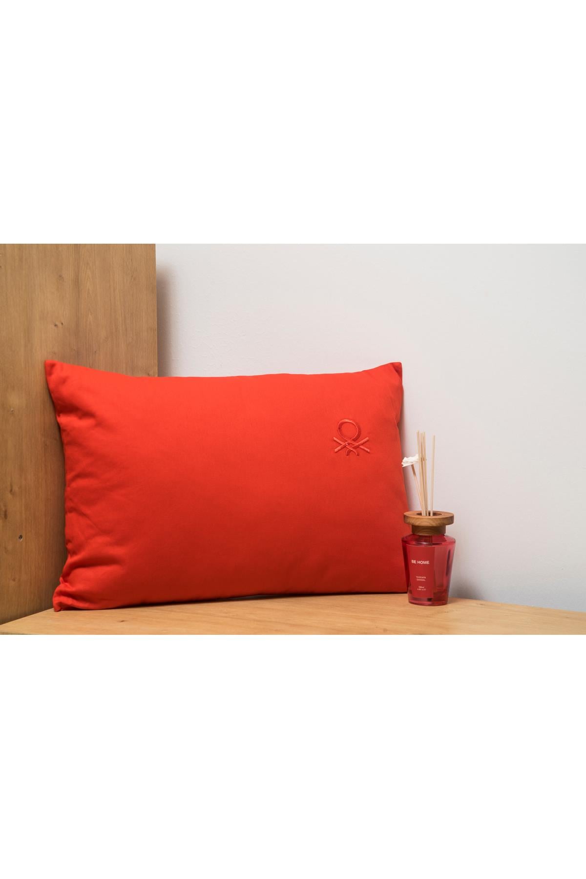 Benetton 100% Pamuk 35*50 Cm Düz Kırlent Dolu Kırmızı