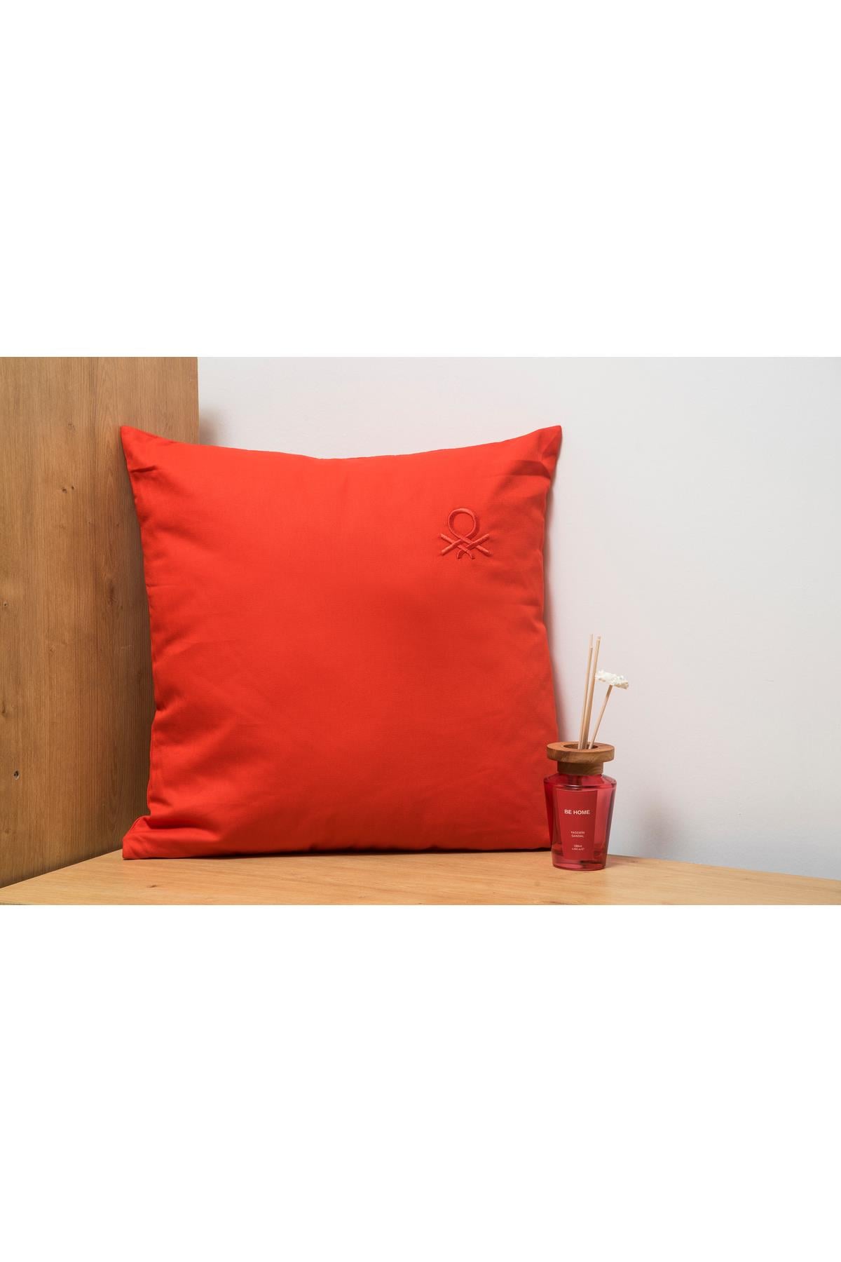 Benetton 100% Pamuk 45*45 Cm Düz Kırlent Dolu Kırmızı
