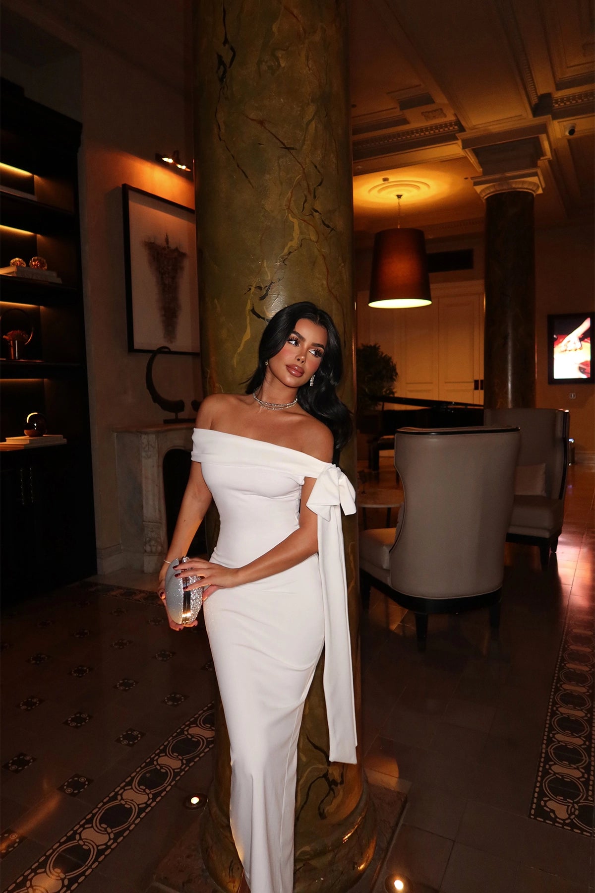 Brıanna Beyaz Midi Elbise