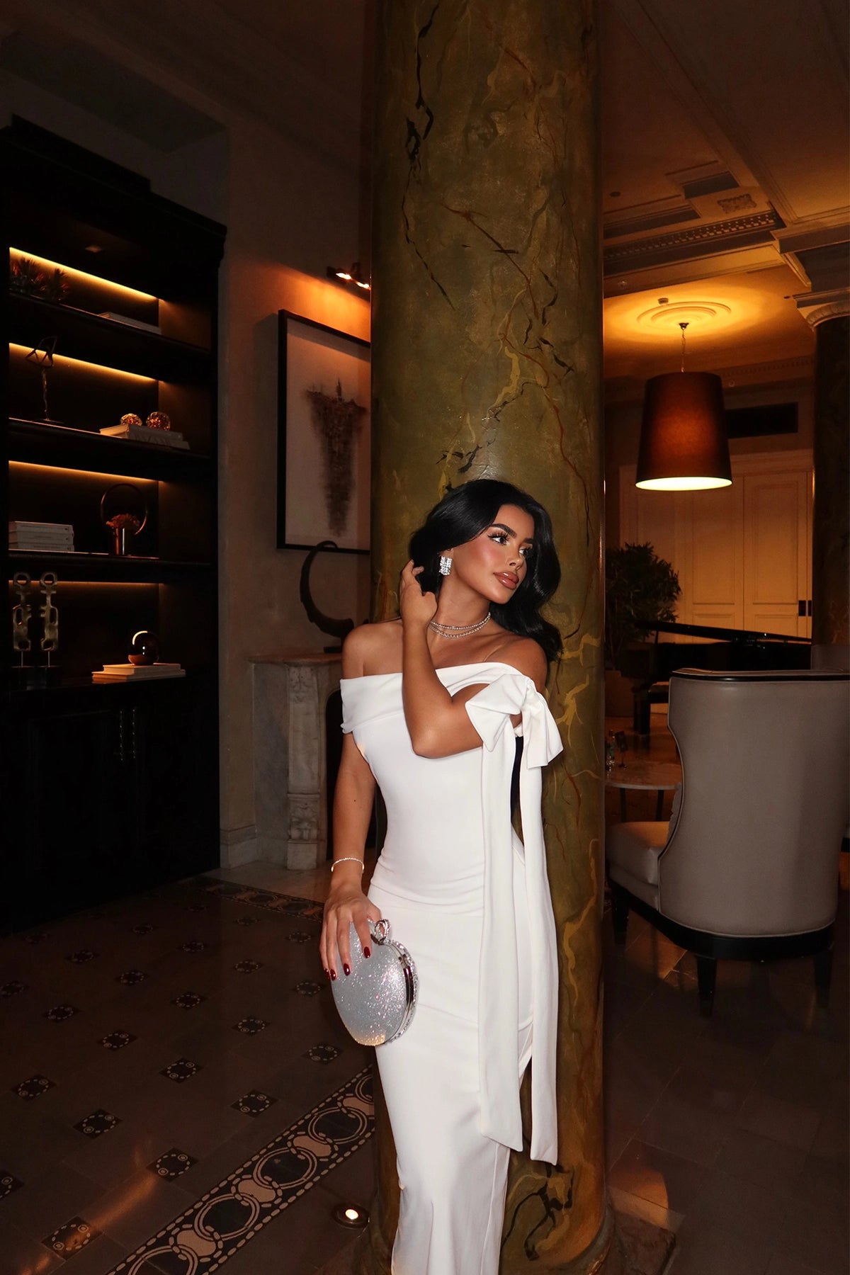 Brıanna Beyaz Midi Elbise