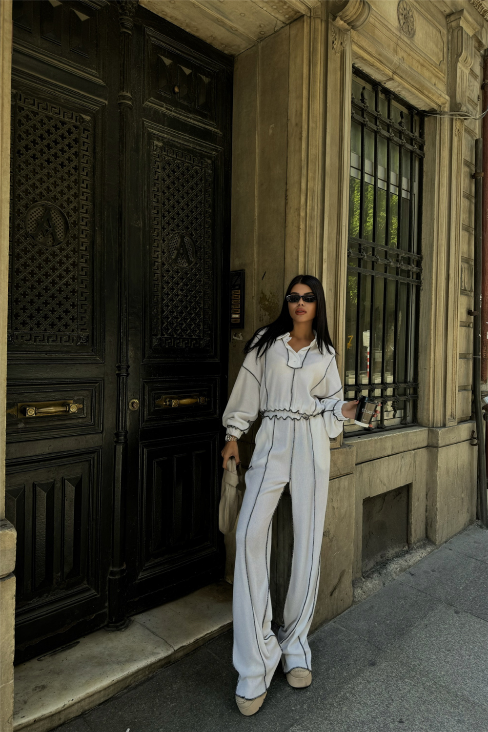 BİYELİ BLUZ PANTOLON TAKIM ŞÖNİL KUMAŞ - Beyaz