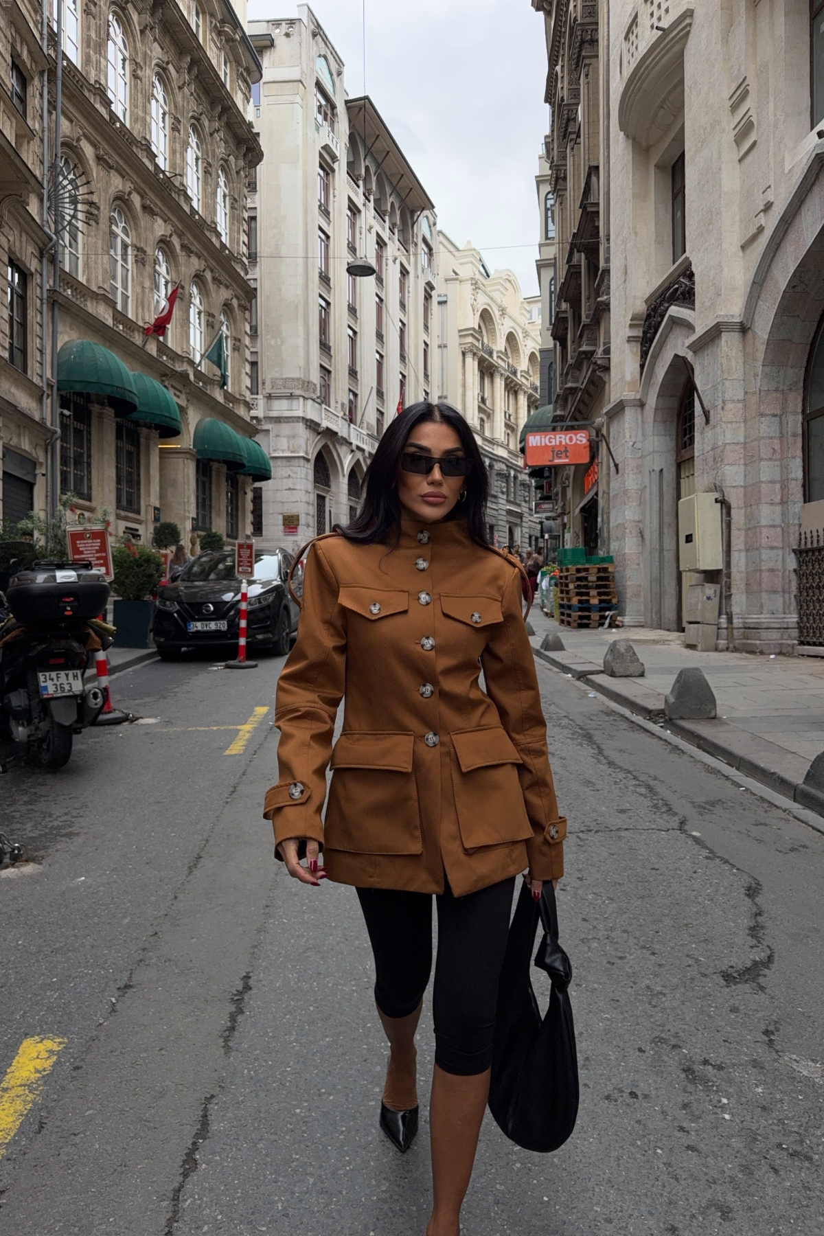 Camel Hakim Yaka Büyük Cepli Trenckot