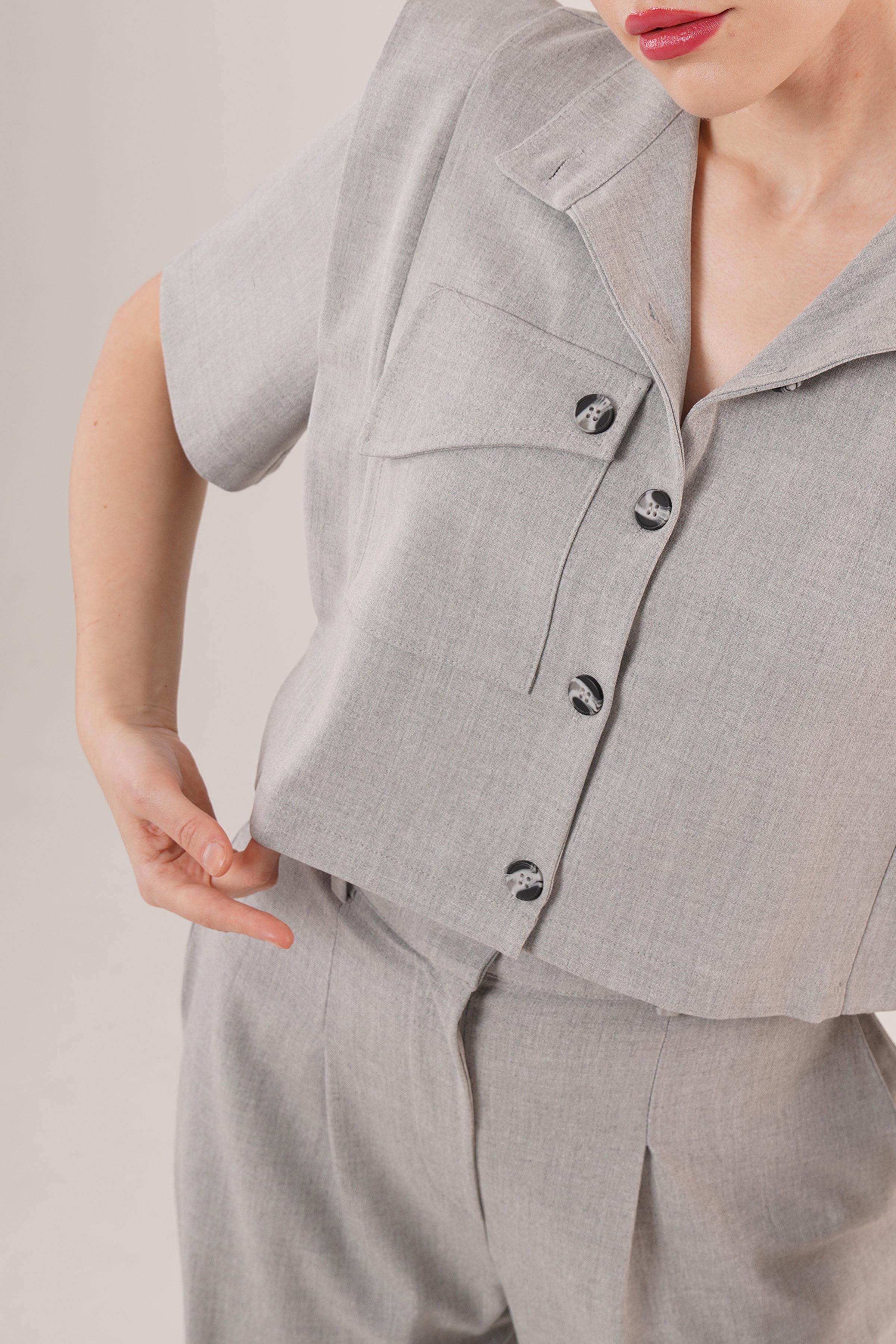 Cepli Düğmeli Bluz Ve Diz Detaylı Pantolon Gri Toptan İkili Takım