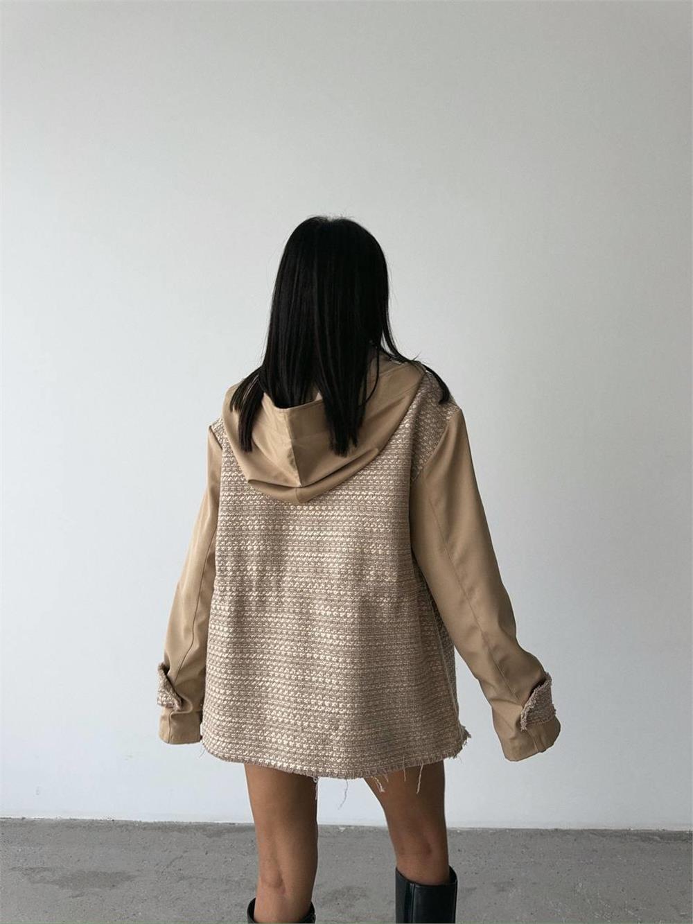 CHANEL -TRENCH GARNİLİ KAPİŞONLU BELDEN BÜZGÜLÜ MONT - Bej