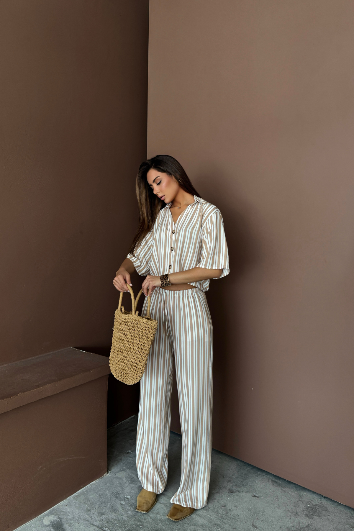 ÇİZGİLİ CROP GÖMLEK - SALAŞ PANTOLON TAKIM MODAL - Bej