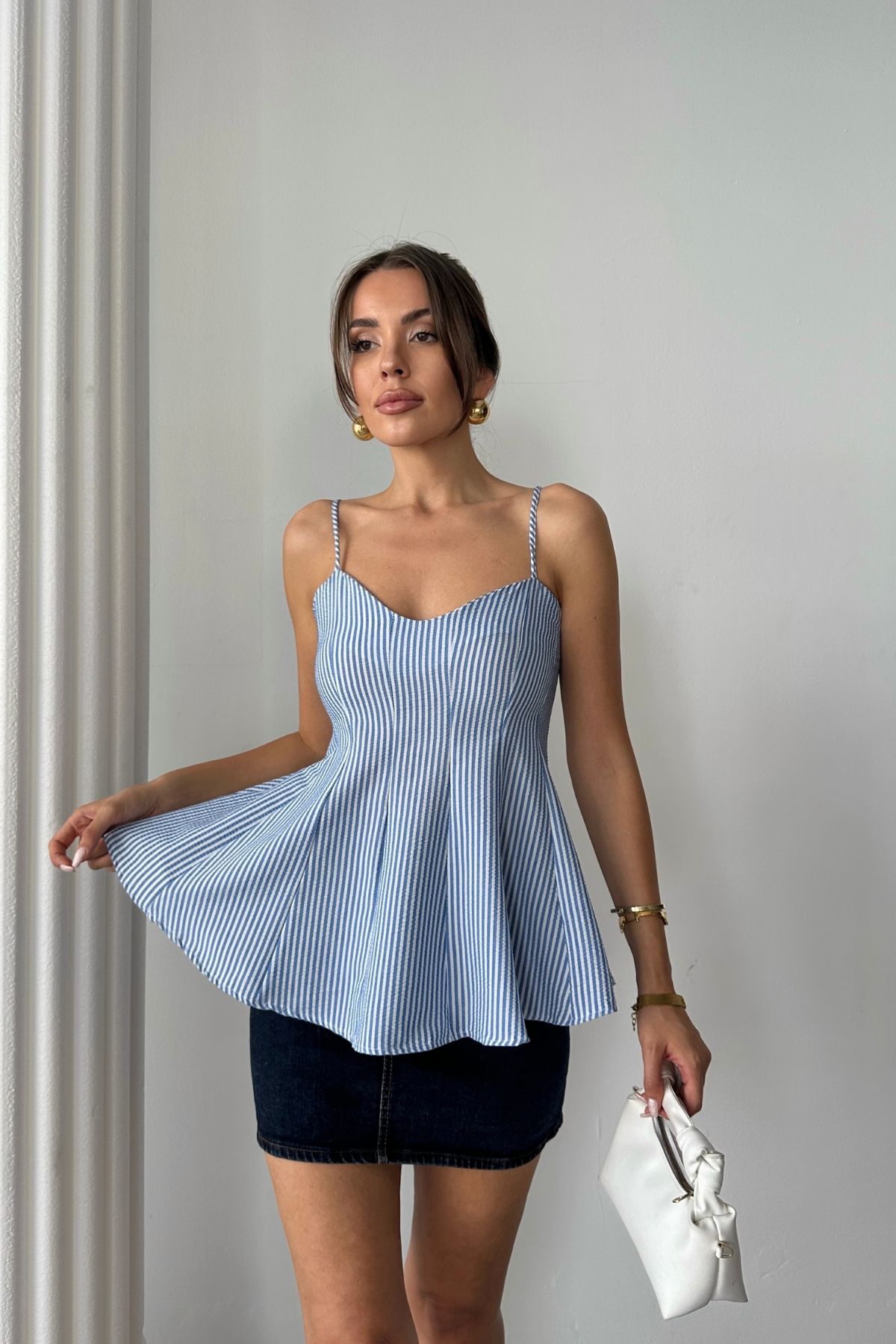 ÇİZGİLİ GOFRE ASKILI PENS DETAYLI BLUZ - Mavi