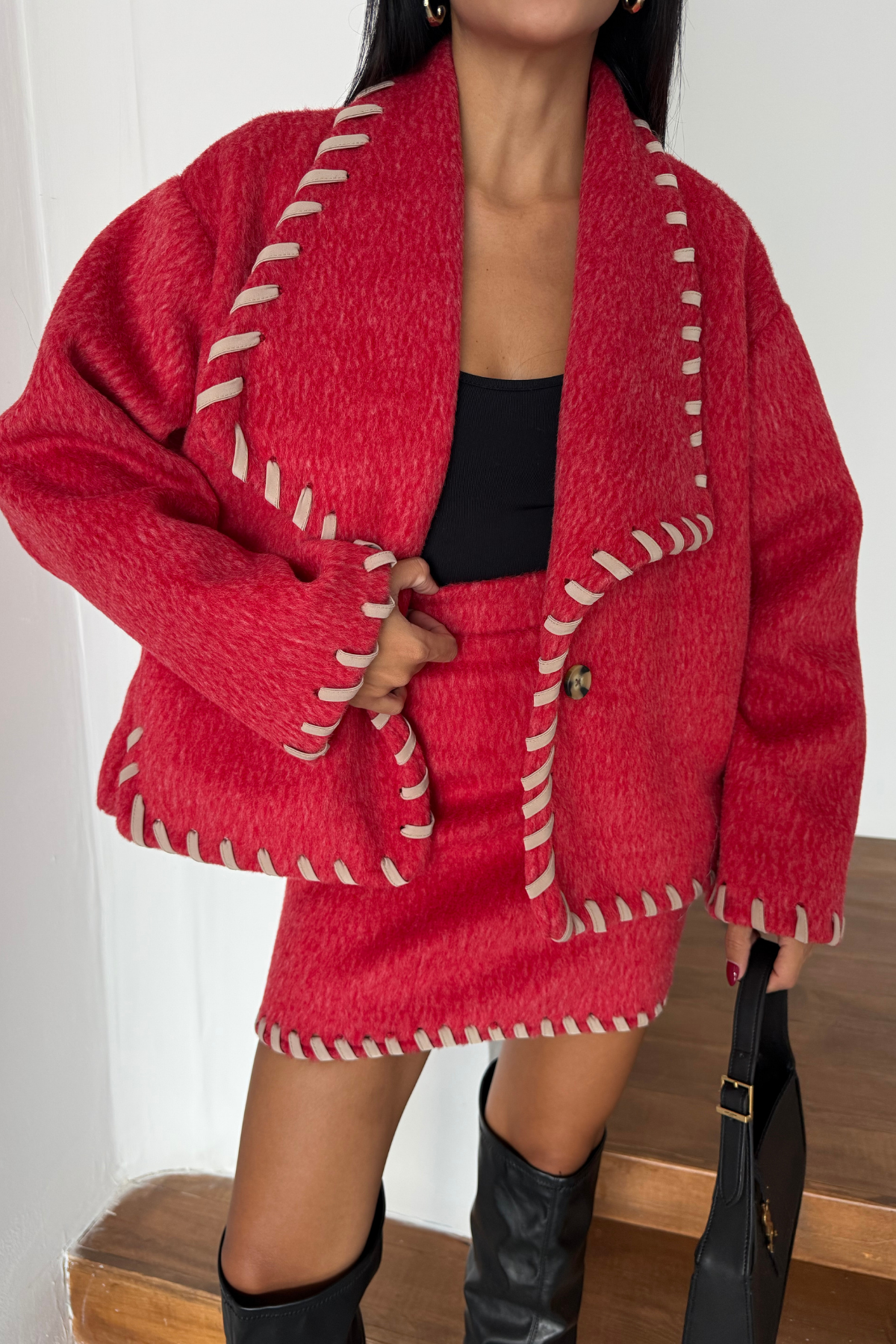 ÇOBAN DİKİŞLİ YÜN CROP CEKET - KISA ETEK TAKIM - Kırmızı