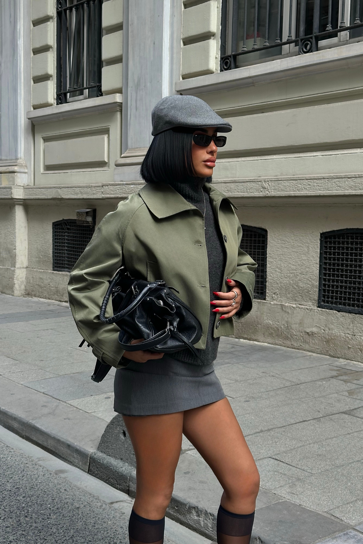 CROP TRENCHKOT - Haki