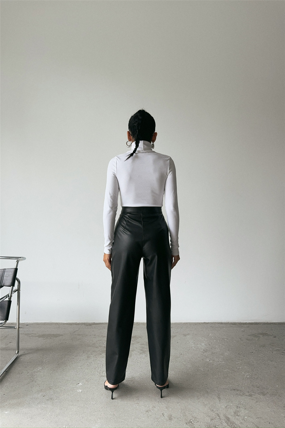 DERİ PANTOLON DİZ PARÇALI - Siyah