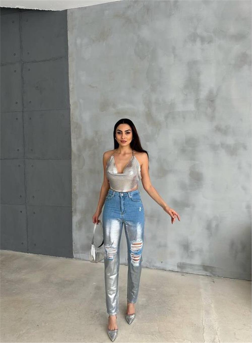 DİZ YIRTIK VARAKLI MOM KOT PANTOLON - Gümüş