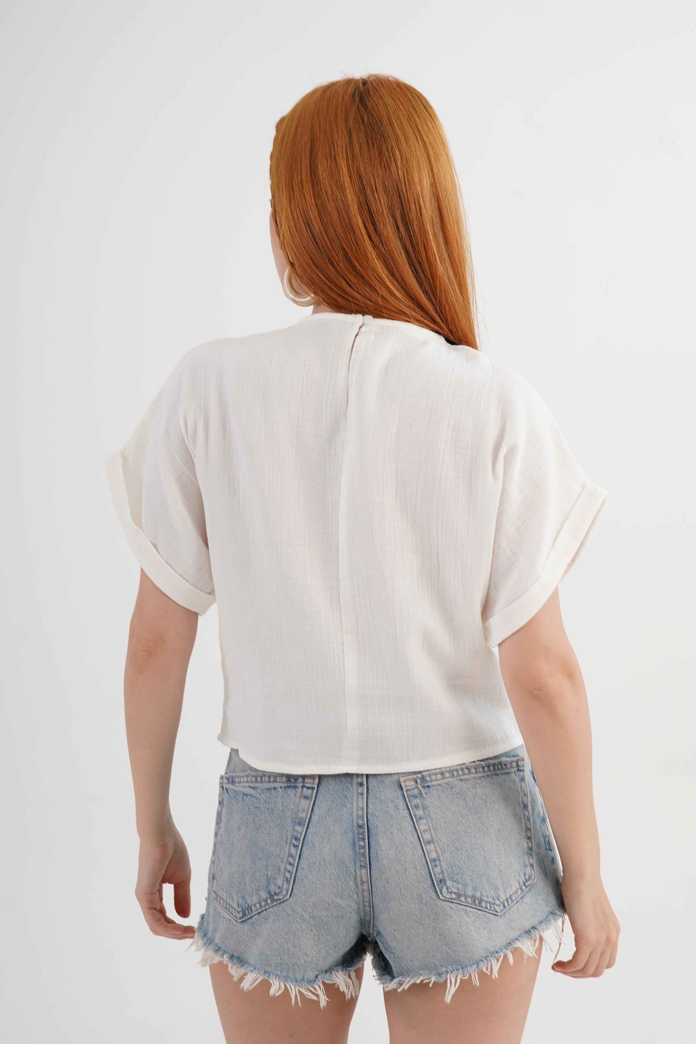 Ön Dantel Detaylı Toptan Ekru Bluz