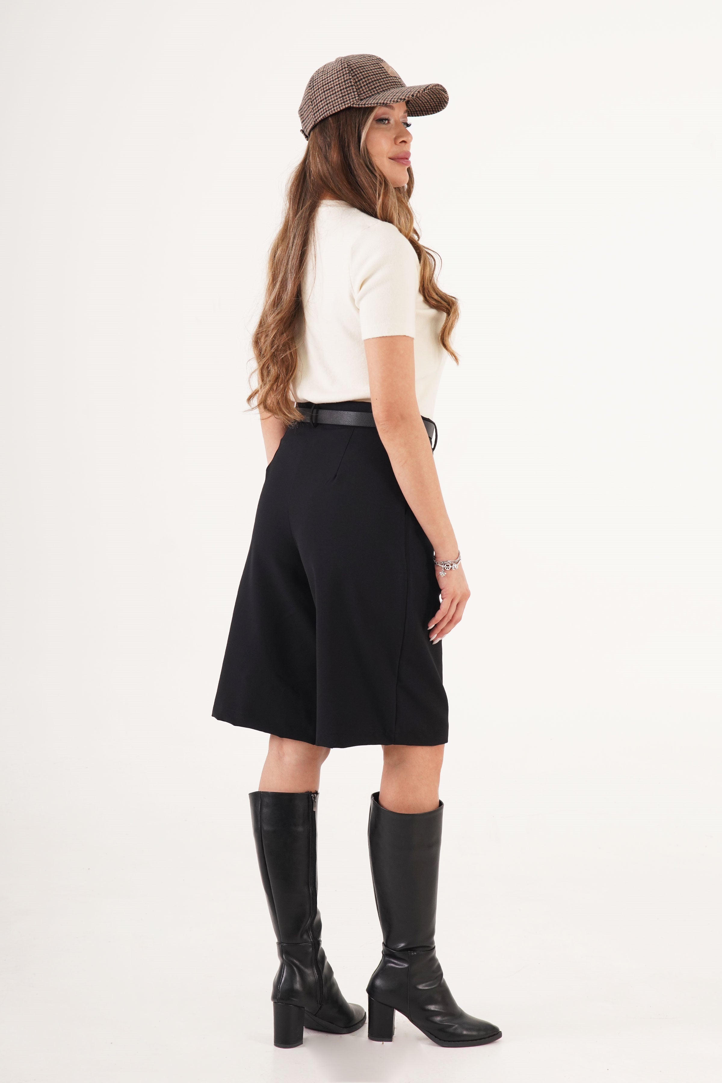 Toptan Kemerli Cepli Siyah Bermuda Şort