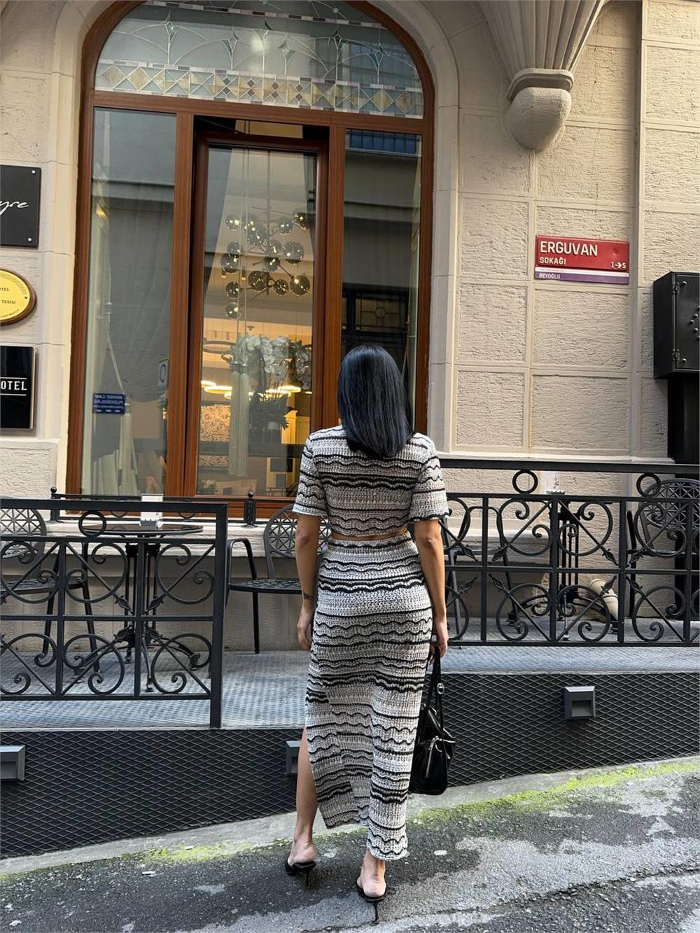 FİLE DANTEL BLUZ - YIRTMAÇLI ETEK TAKIM - Bej