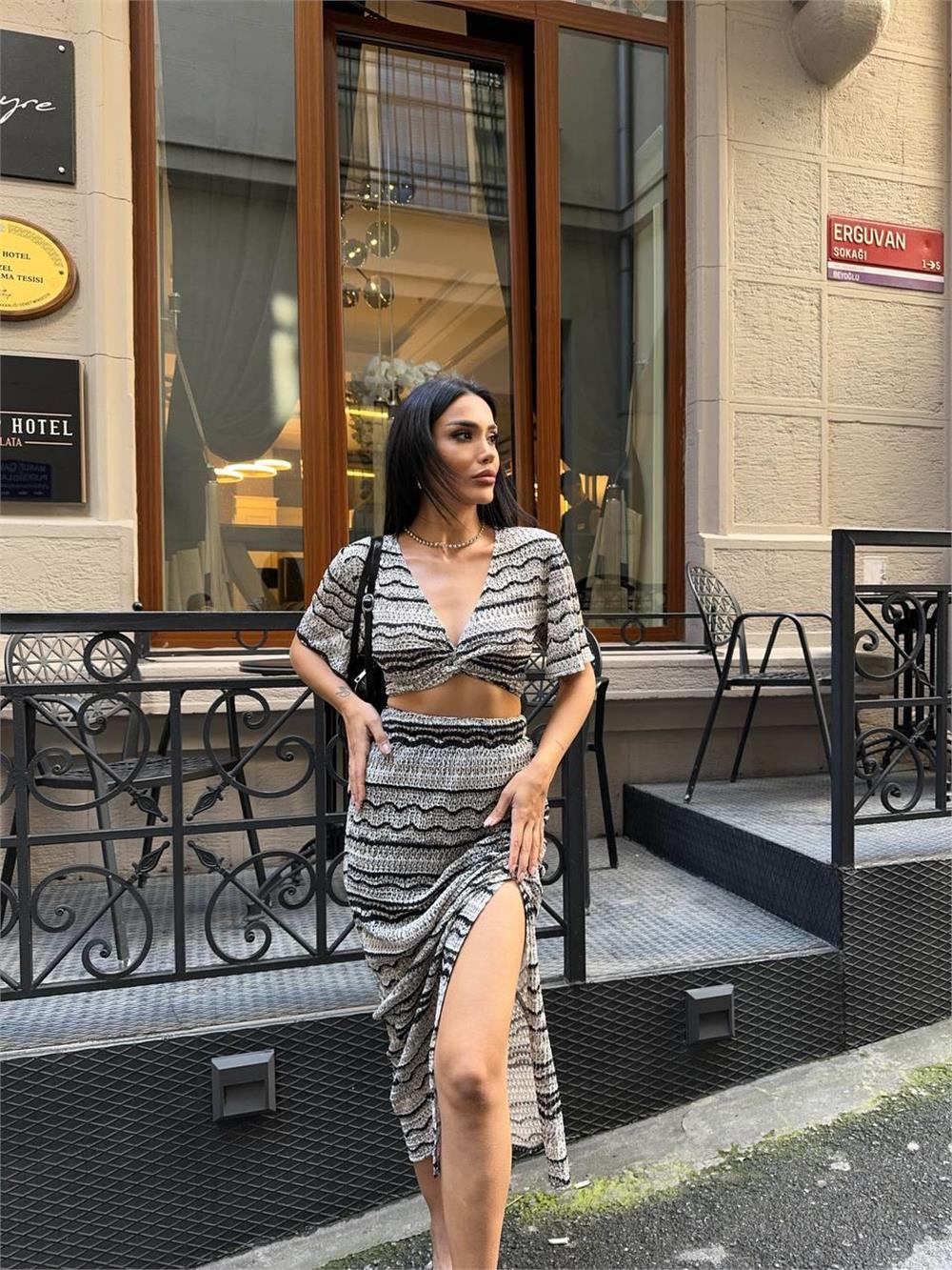 FİLE DANTEL BLUZ - YIRTMAÇLI ETEK TAKIM - Bej