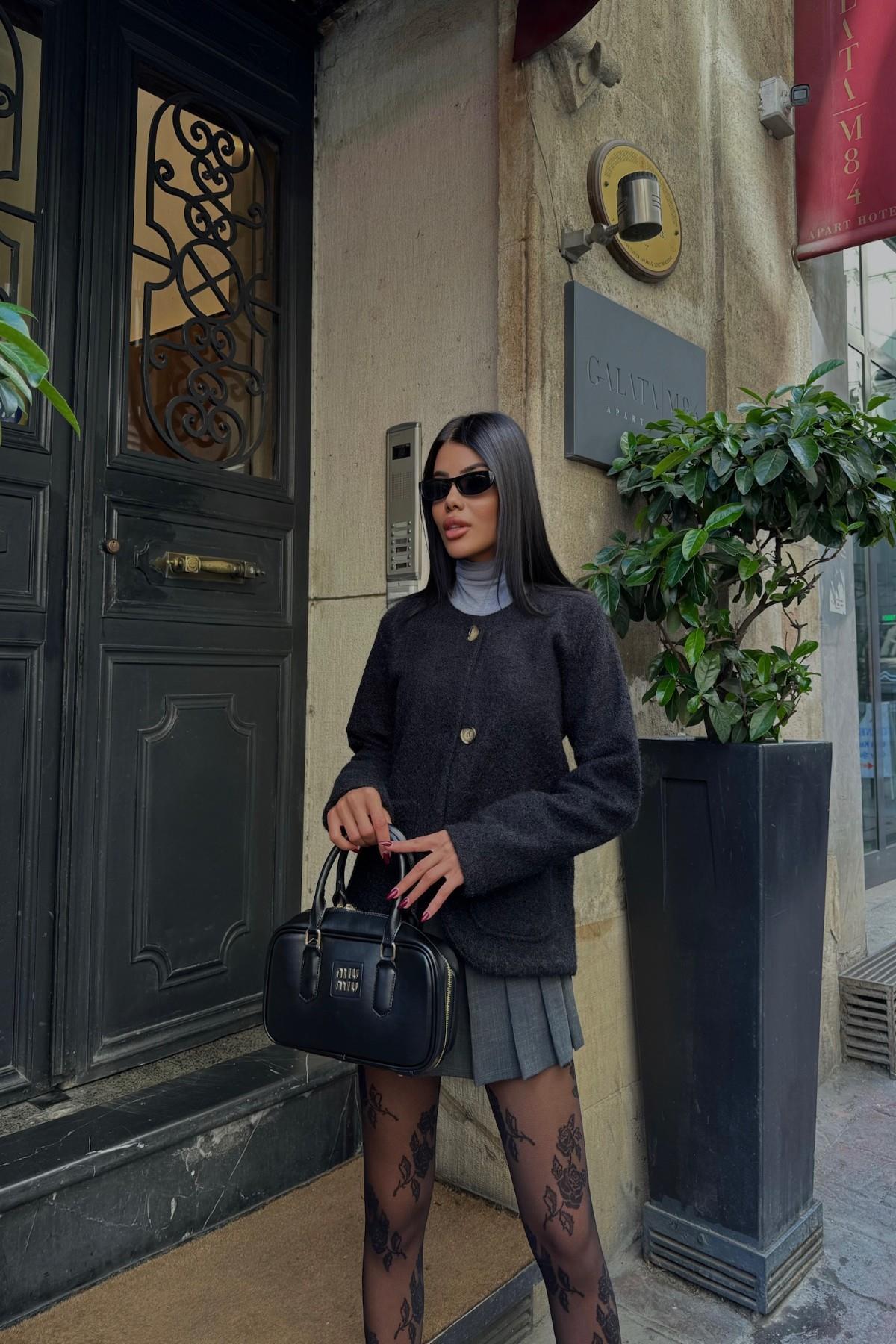 FIRÇALI KAŞE CROP CEKET - Siyah