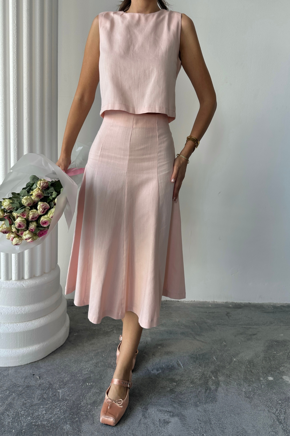 GABARDİN KOLSUZ BLUZ - PARÇALI ÇAN ETEK TAKIM - Pudra