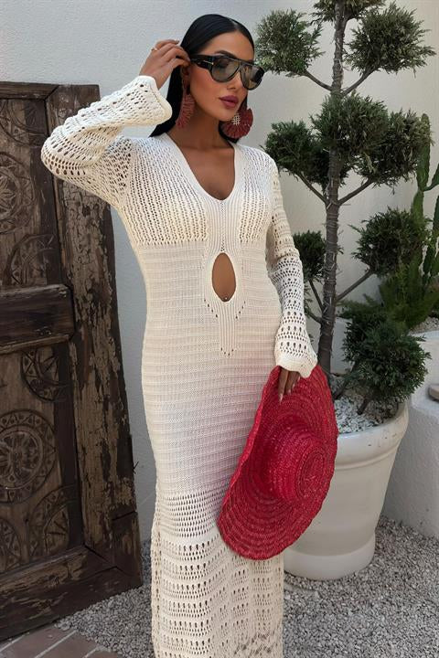 Göbek Dekolteli Ajurlu Elbise 2835