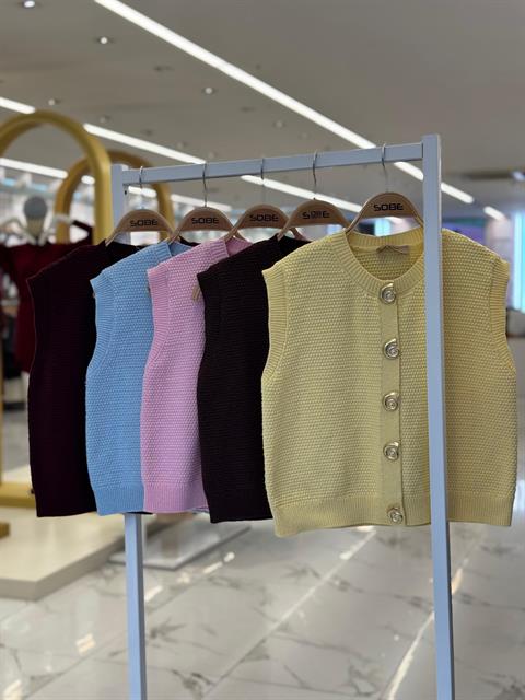 Helios Gold Düğmeli Triko Yelek 5186