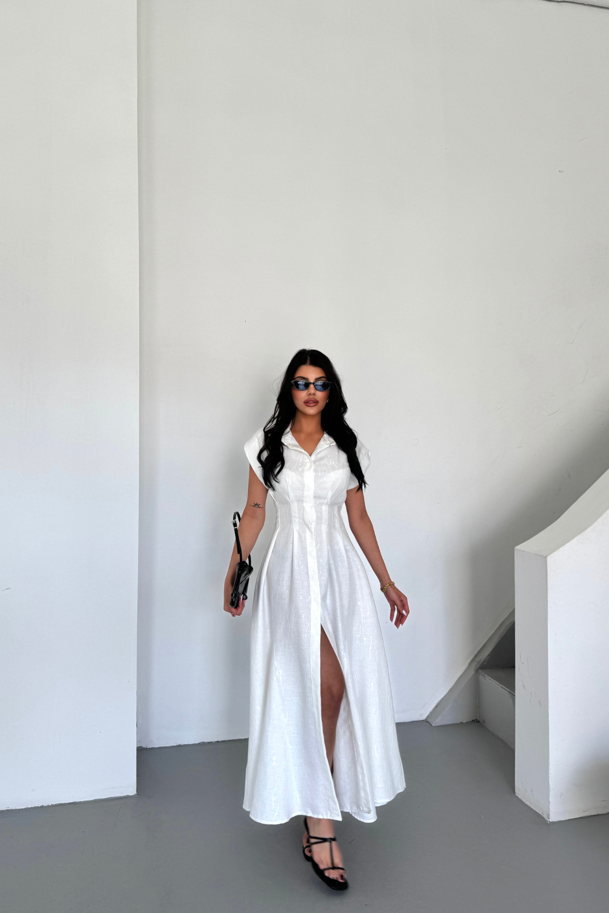 JAKARLI KETEN ELBİSE ÖNDEN YIRTMAÇLI CEPLİ - Beyaz