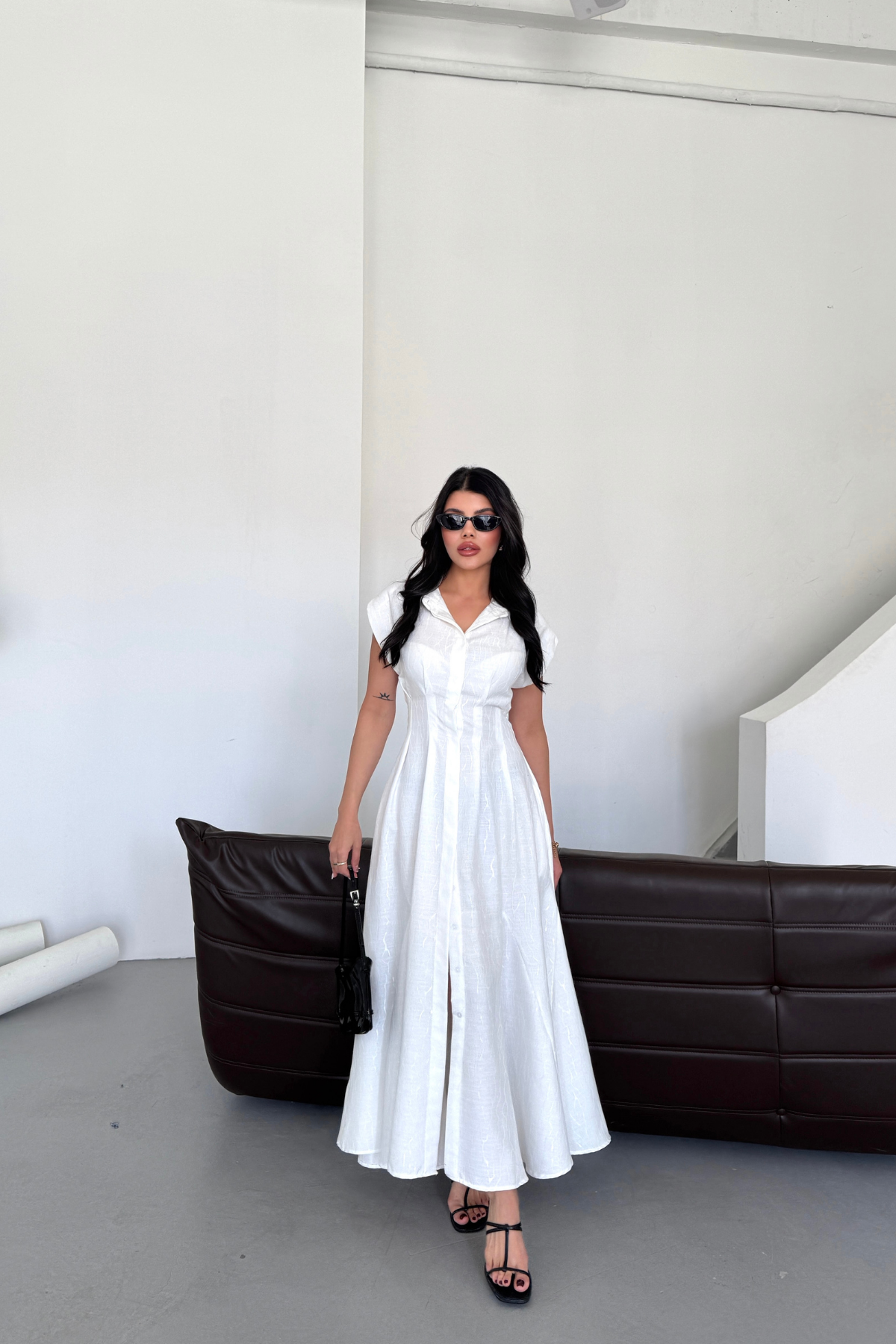 JAKARLI KETEN ELBİSE ÖNDEN YIRTMAÇLI CEPLİ - Beyaz