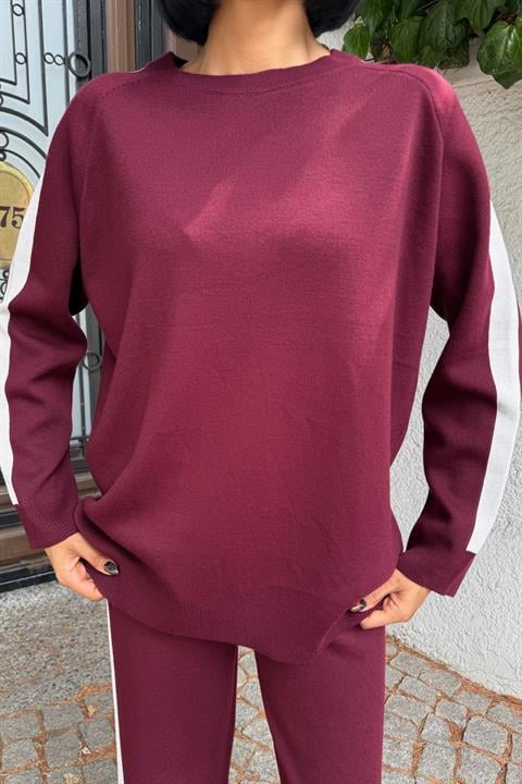 Kenarları Çizgili Rahat Triko Takım 10217