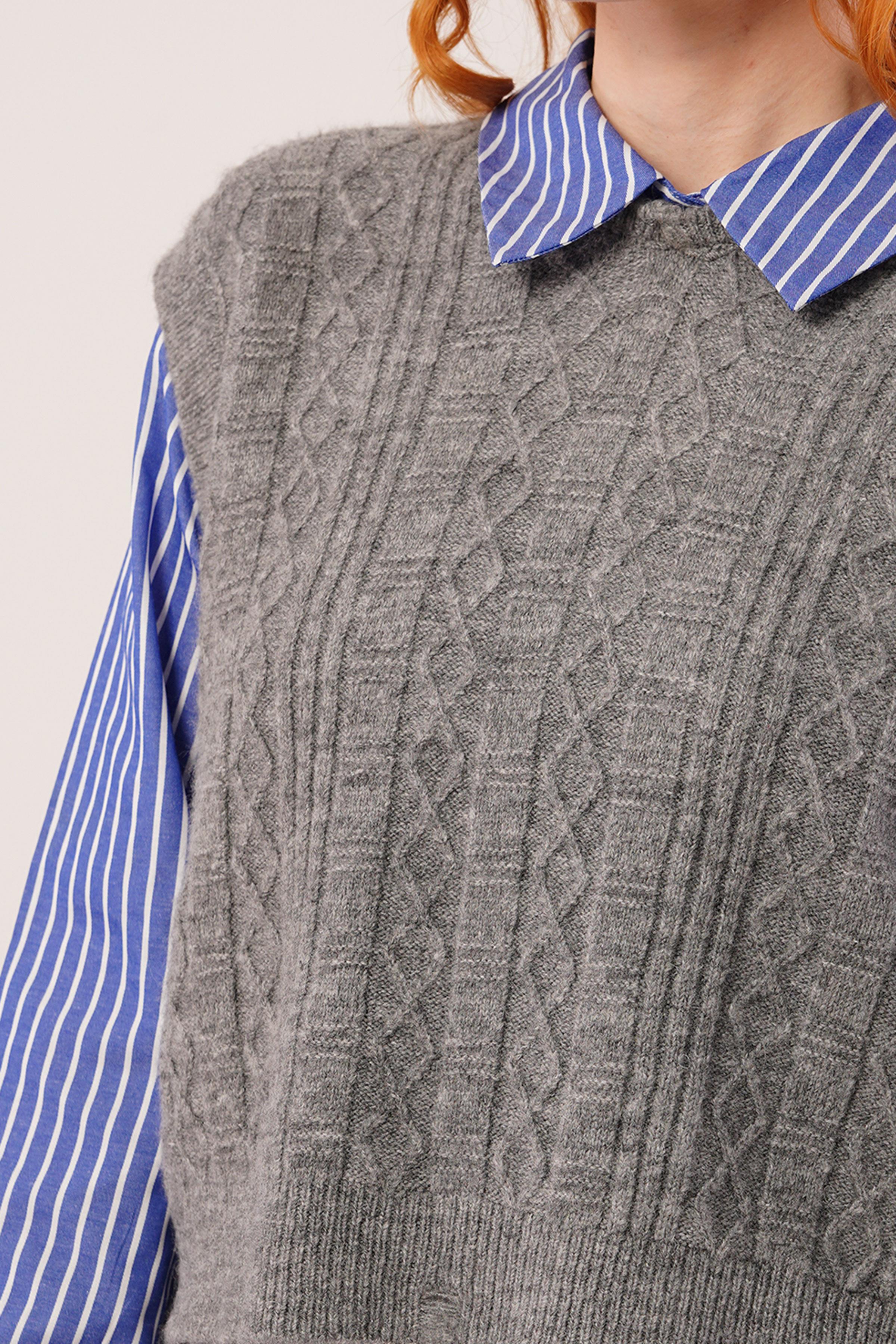 Kol Ve Yaka Gömlek Detaylı Gri Toptan Triko Kazak