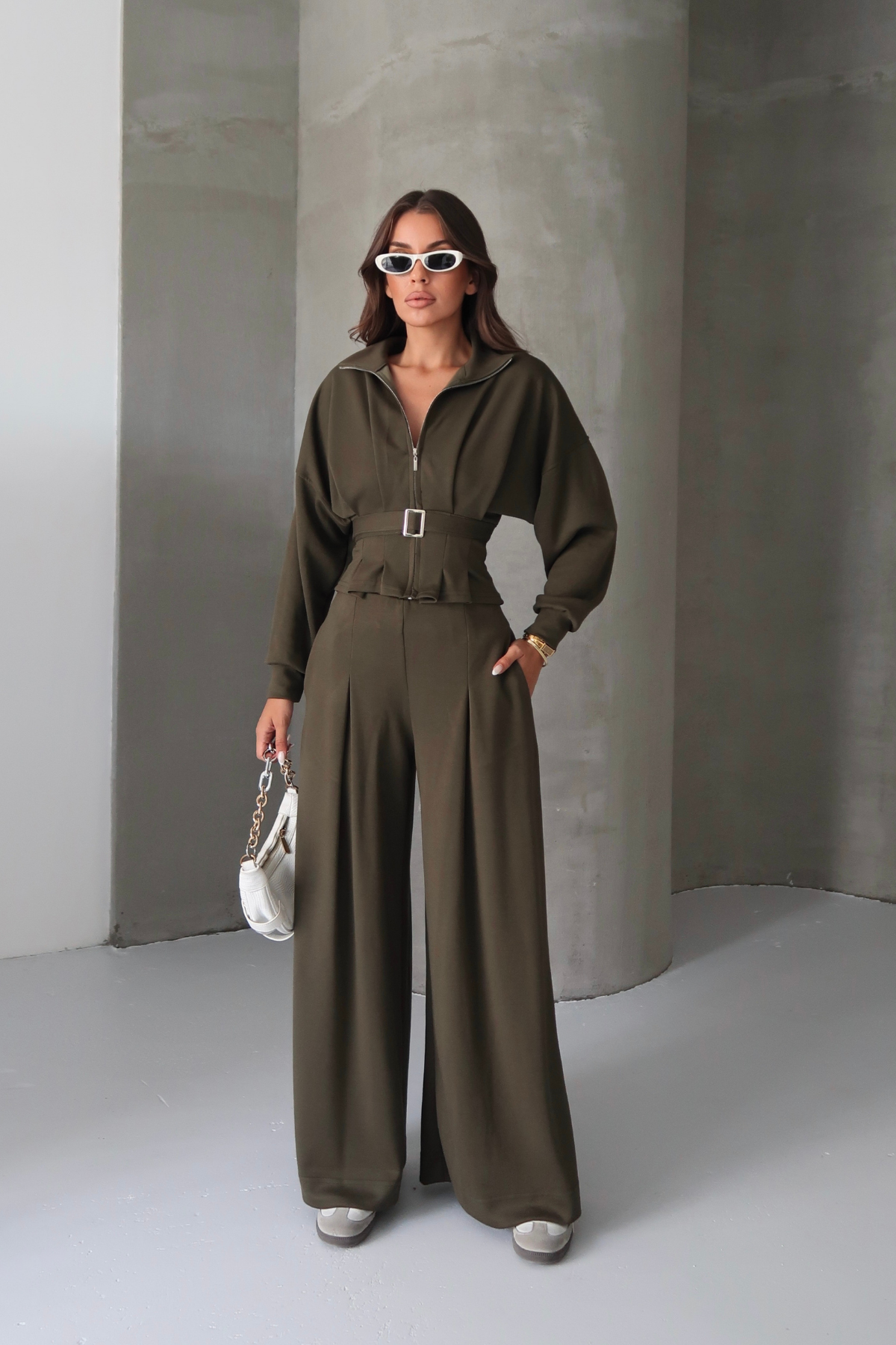 MODAL TAKIM PİLELİ SALAŞ PANTOLON - BELİ KEMERLİ FERMUARLI BLUZ - Haki