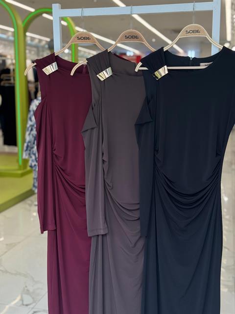 Omuz Aksesuarlı ve Dekolteli Drape Elbise 2912