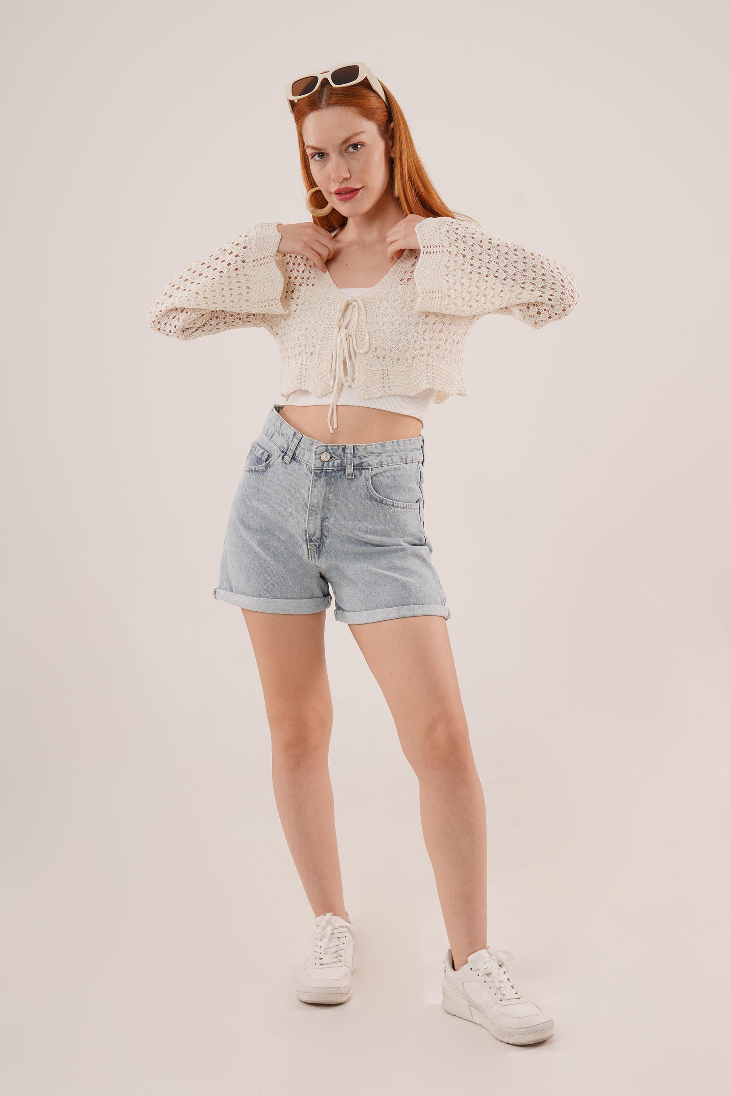 Ön Bağlamalı Ajurlu Crop Toptan Krem Hırka