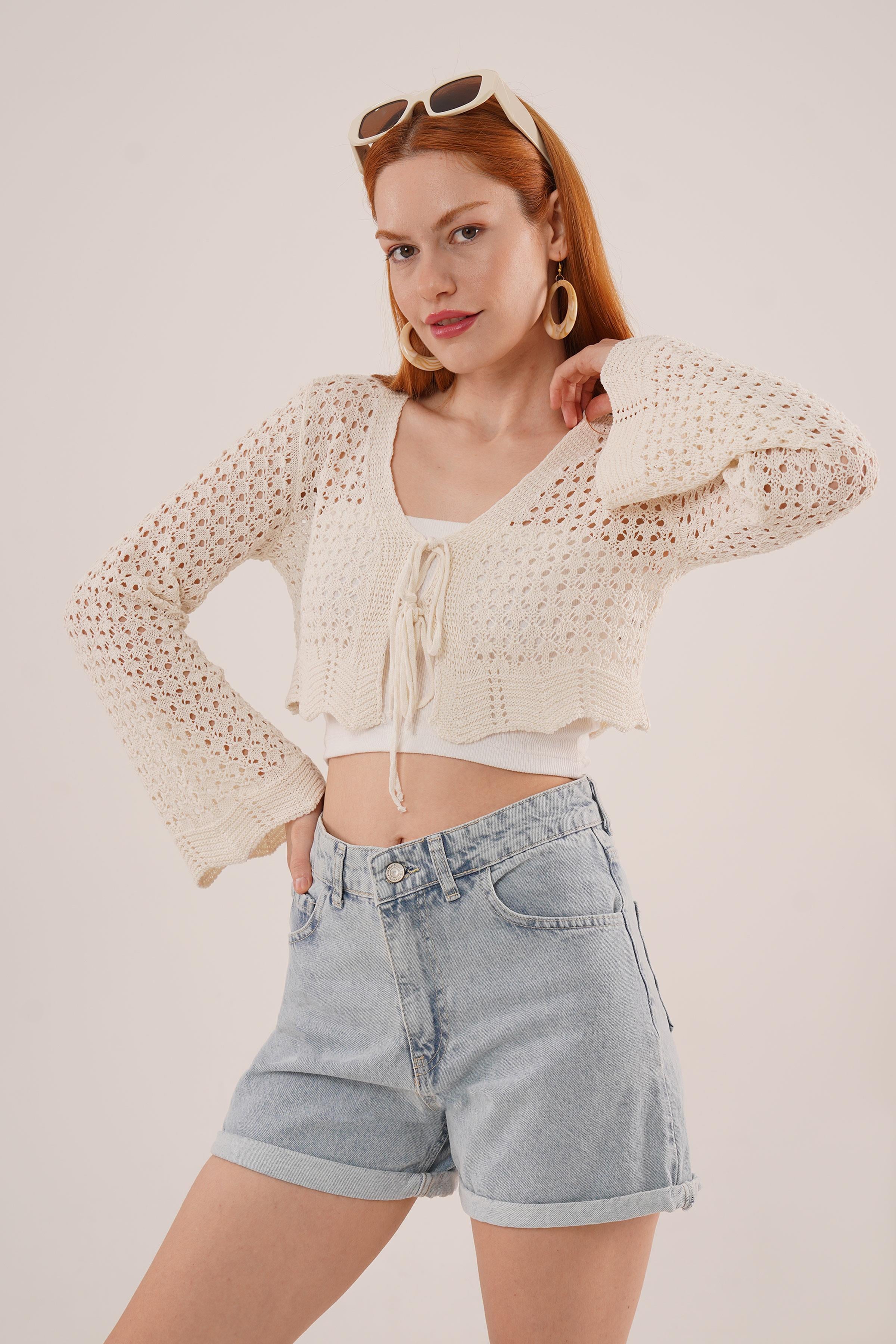 Ön Bağlamalı Ajurlu Crop Toptan Krem Hırka