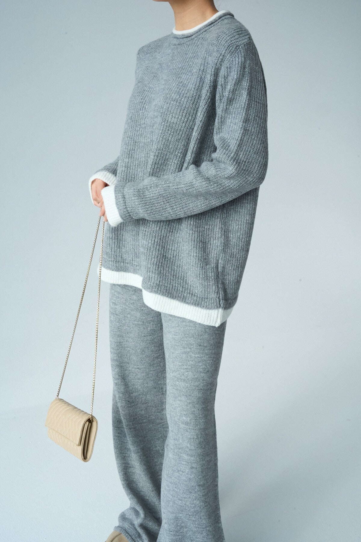 Knitted Two-Piece Set with Gray-Bone Pants