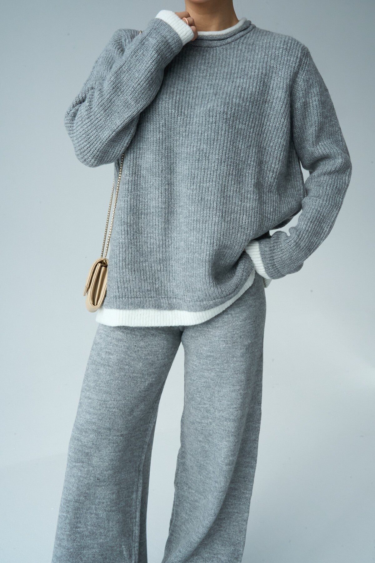 Knitted Two-Piece Set with Gray-Bone Pants