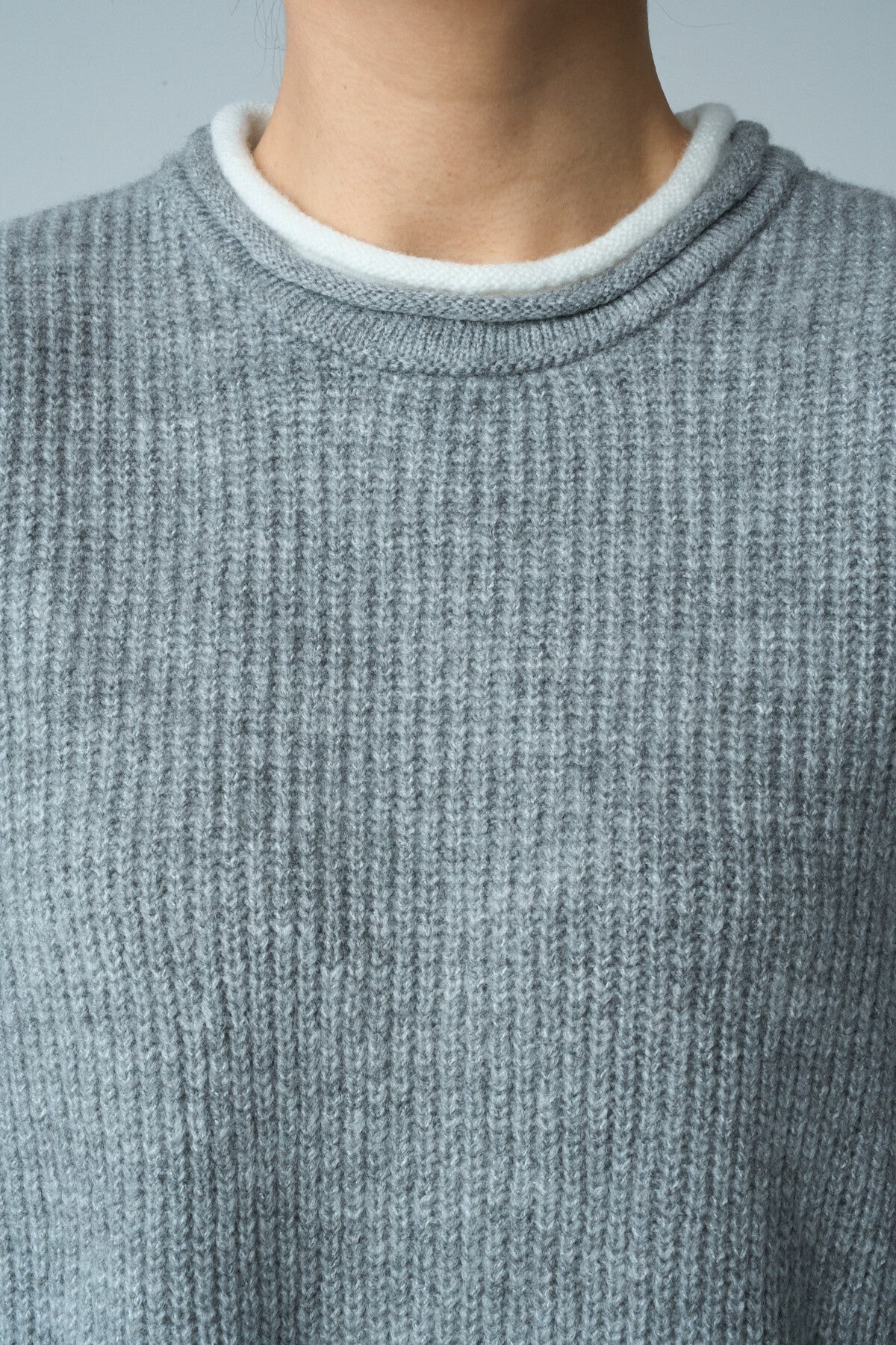 Knitted Two-Piece Set with Gray-Bone Pants