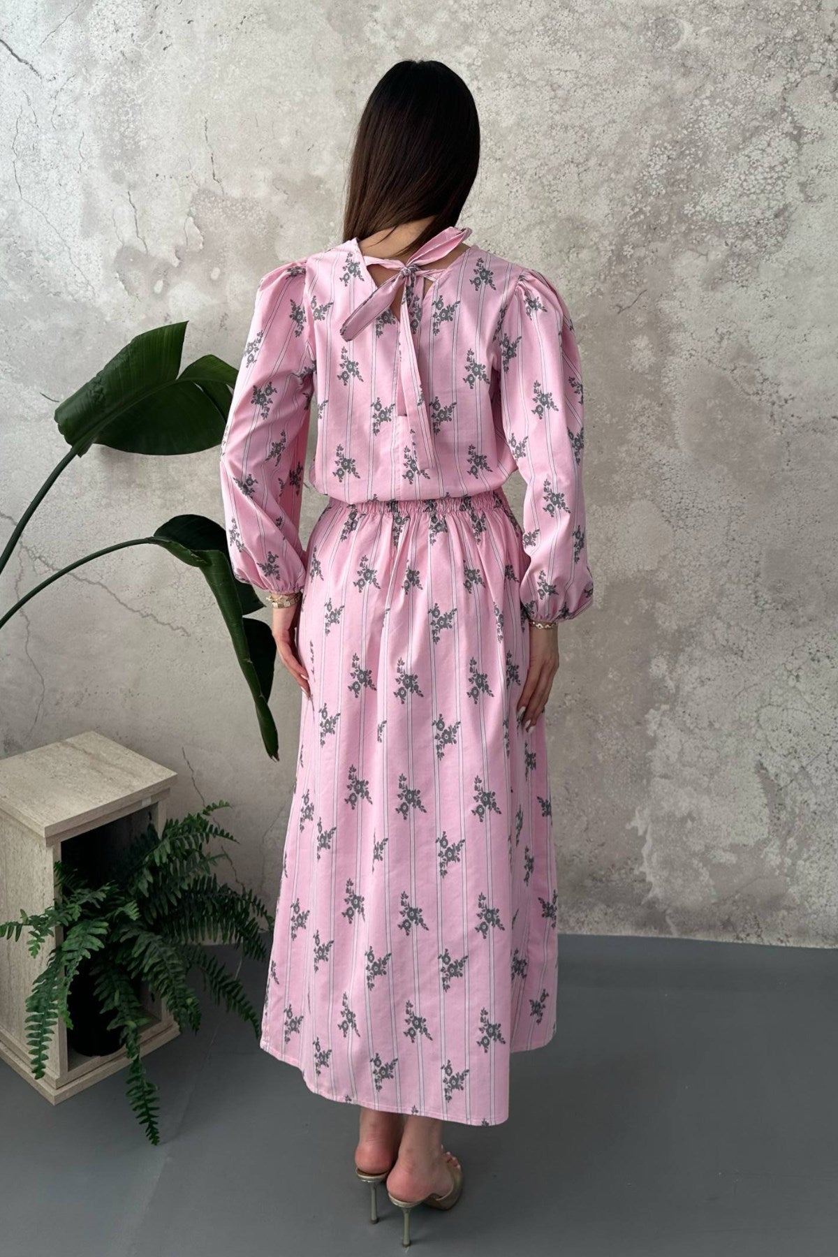 Pembe Çizgili Çiçekli Bluz Etek Takım