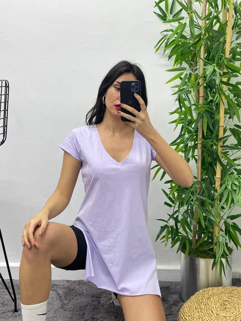 Yırtmaçlı Uzun T-Shirt