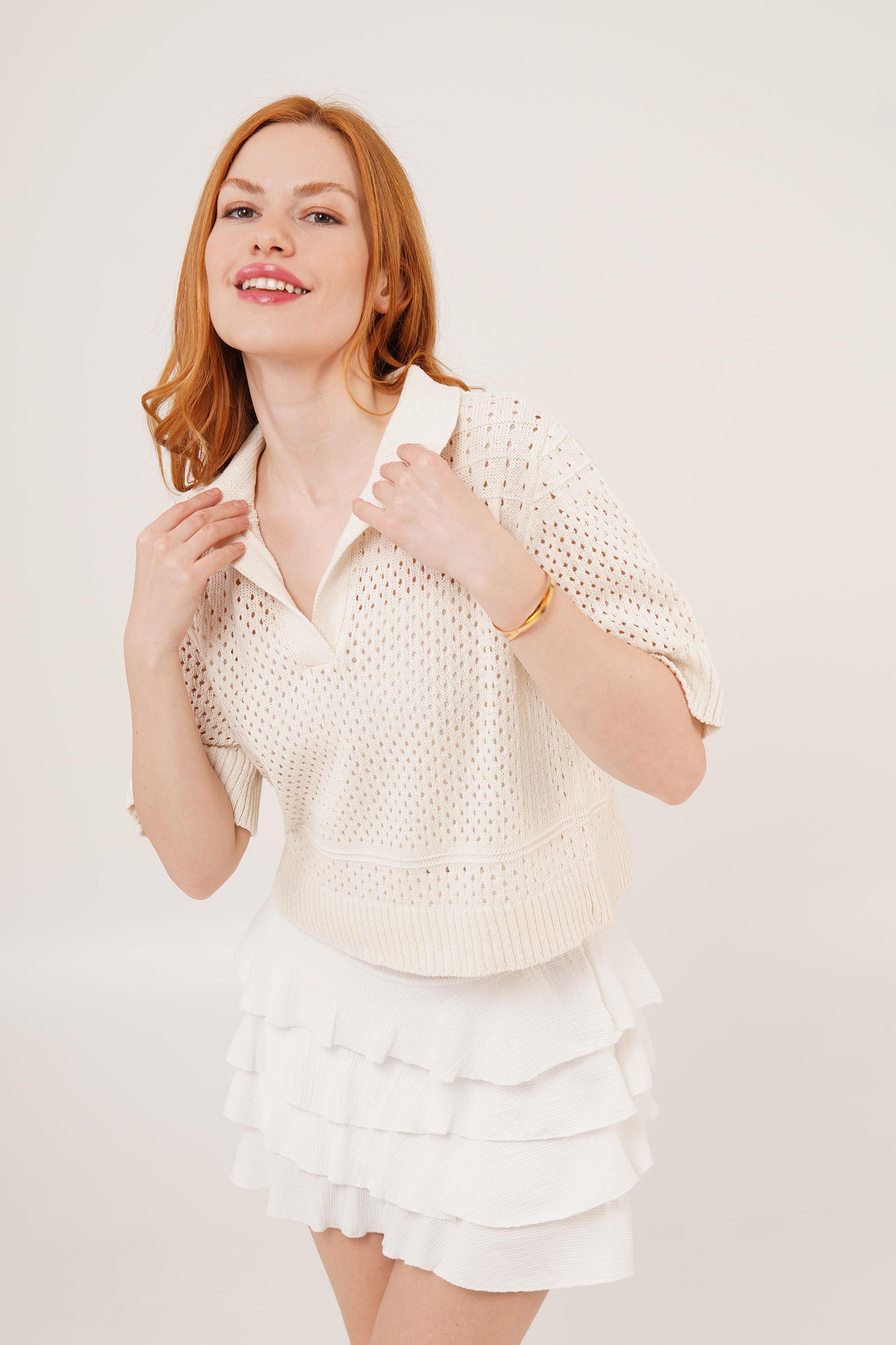 Polo Yaka Ajurlu Ekru Toptan Bluz