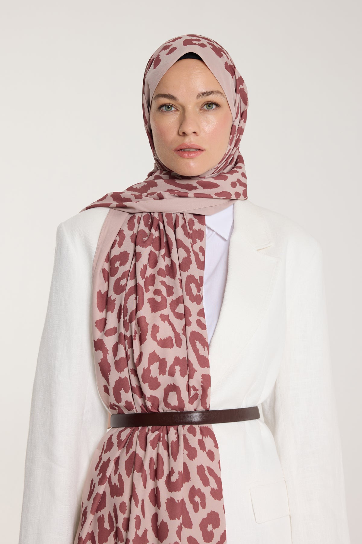 Pure Tone Şal - Leopar Desen - Latte - Kurugül