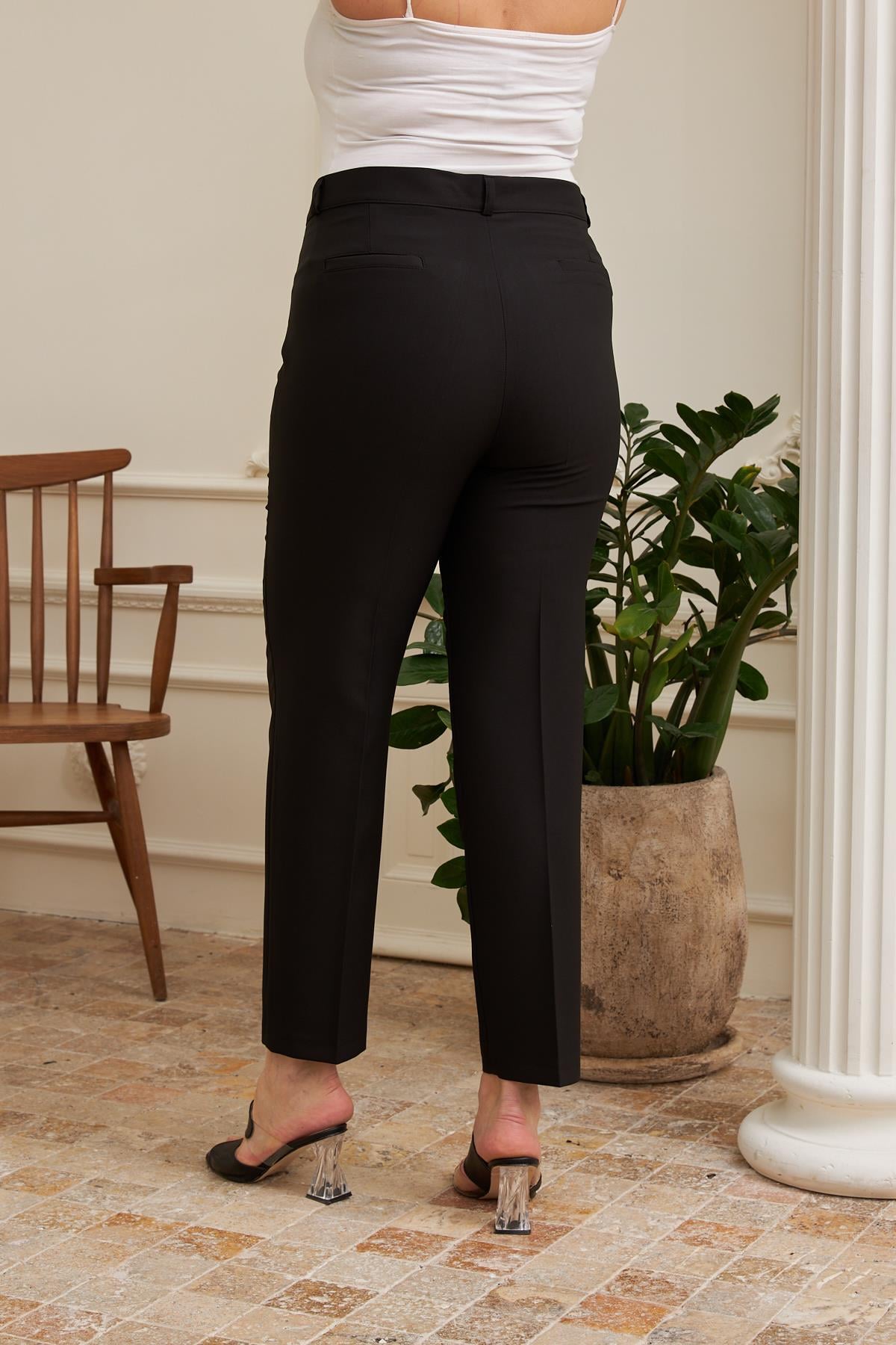 Büyük Beden Siyah Kumaş Pantolon