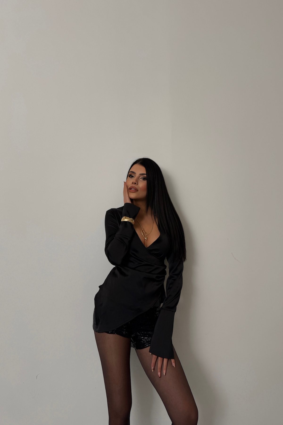 SATEN ANVELOP BLUZ MANŞET KOL - Siyah