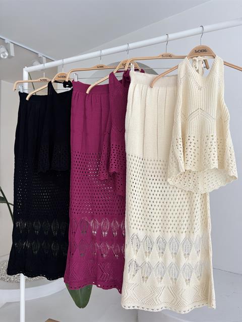 Sırt Dekolteli Ajurlu Takım 10083-025