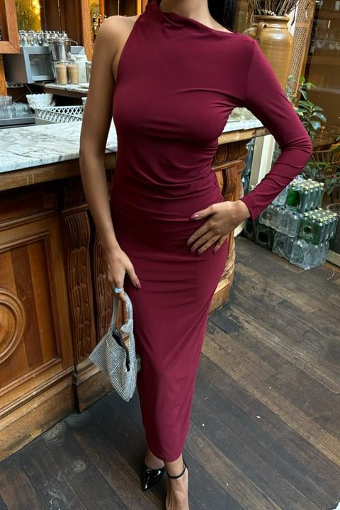 Sırt Zincir ve Dekolteli Şık Elbise 2834