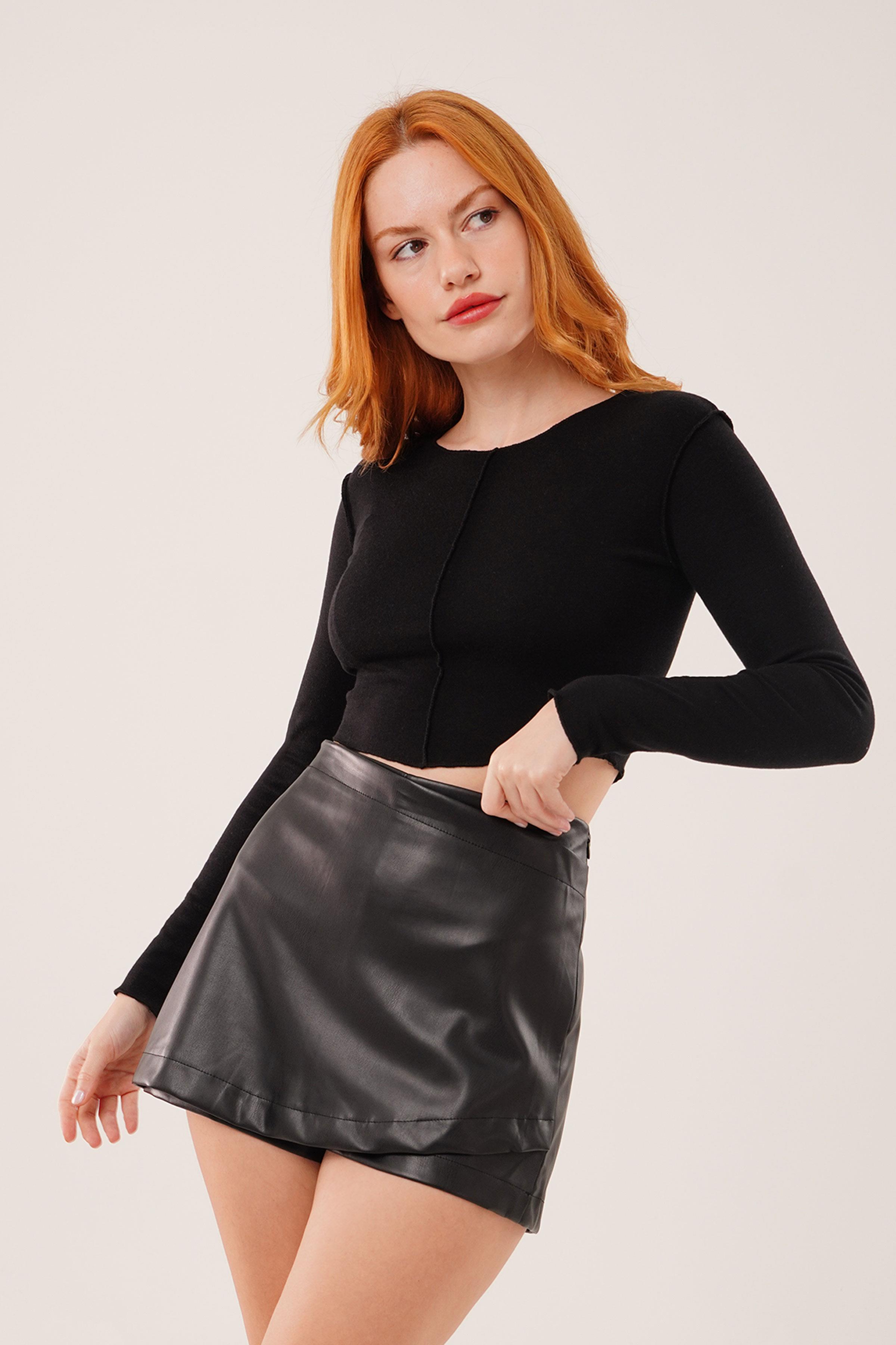 Ters Dikişli Basic Toptan Siyah Body Bluz