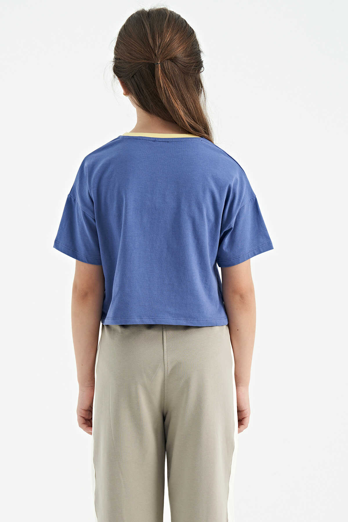 Tommylife Toptan Fiesta Renkli Yazı Baskılı O Yaka Oversize Kısa Kollu Kız Çocuk T-Shirt - 75111