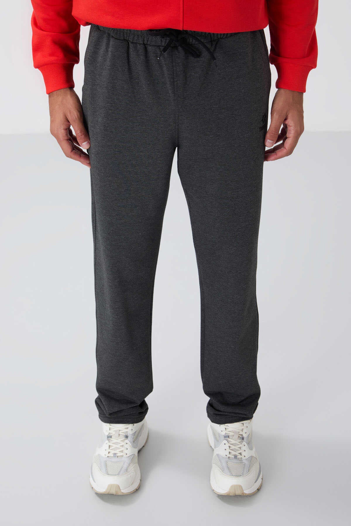 Tommylife Toptan Siyah Bağcıklı Cepli Standart Kalıp Klasik Paça Erkek Eşofman Alt - 84682