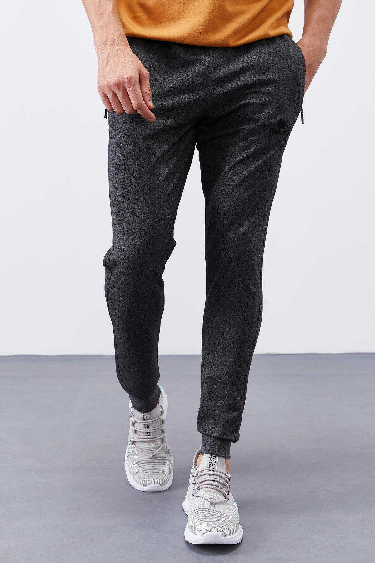 Tommylife Toptan Siyah Fermuar Cepli Dar Kalıp Jogger Erkek Eşofman Alt - 84343