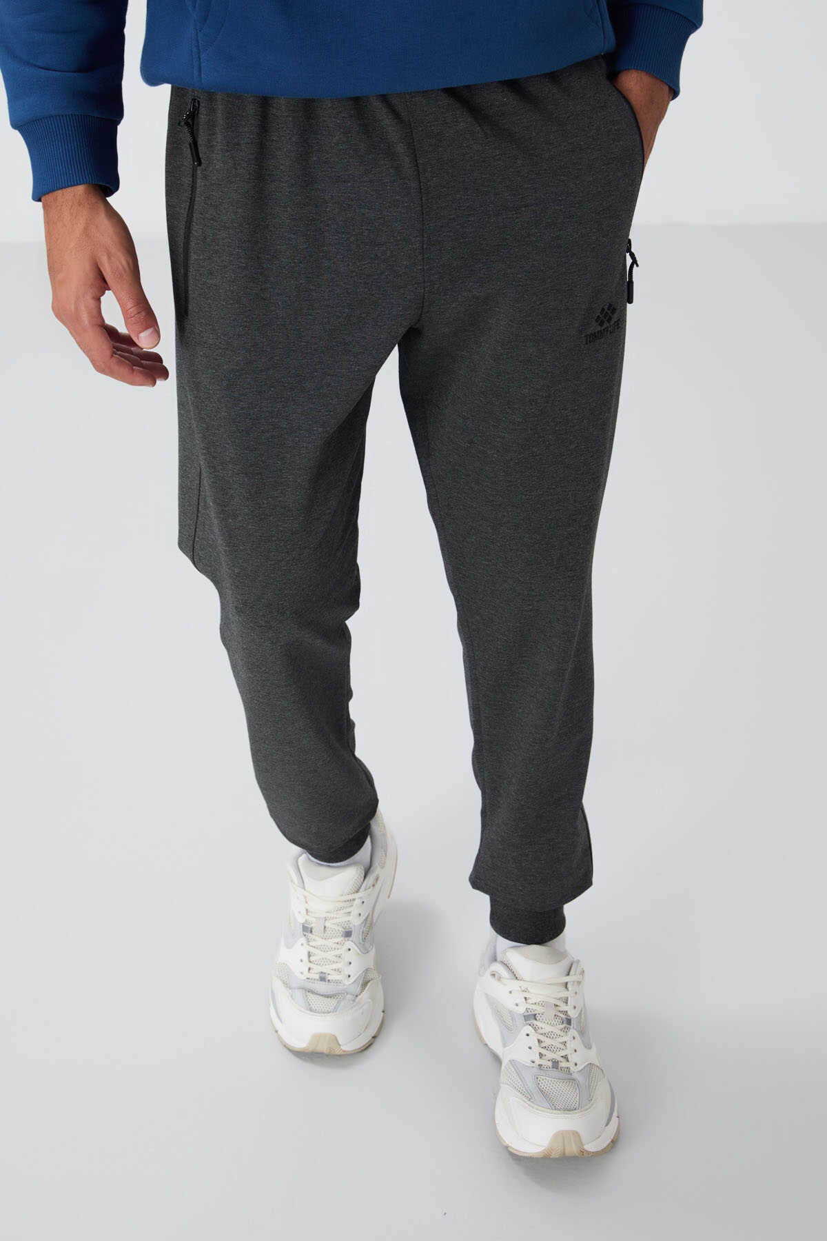 Tommylife Toptan Siyah Fermuar Cepli Standart Kalıp Jogger Erkek Eşofman Alt - 84651