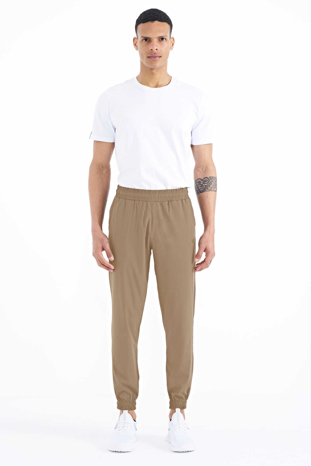 Tommylife Wholesale Beige Men's Basic Pocketed Drawstring Relaxed Fit Cuffed Joggers - 84826