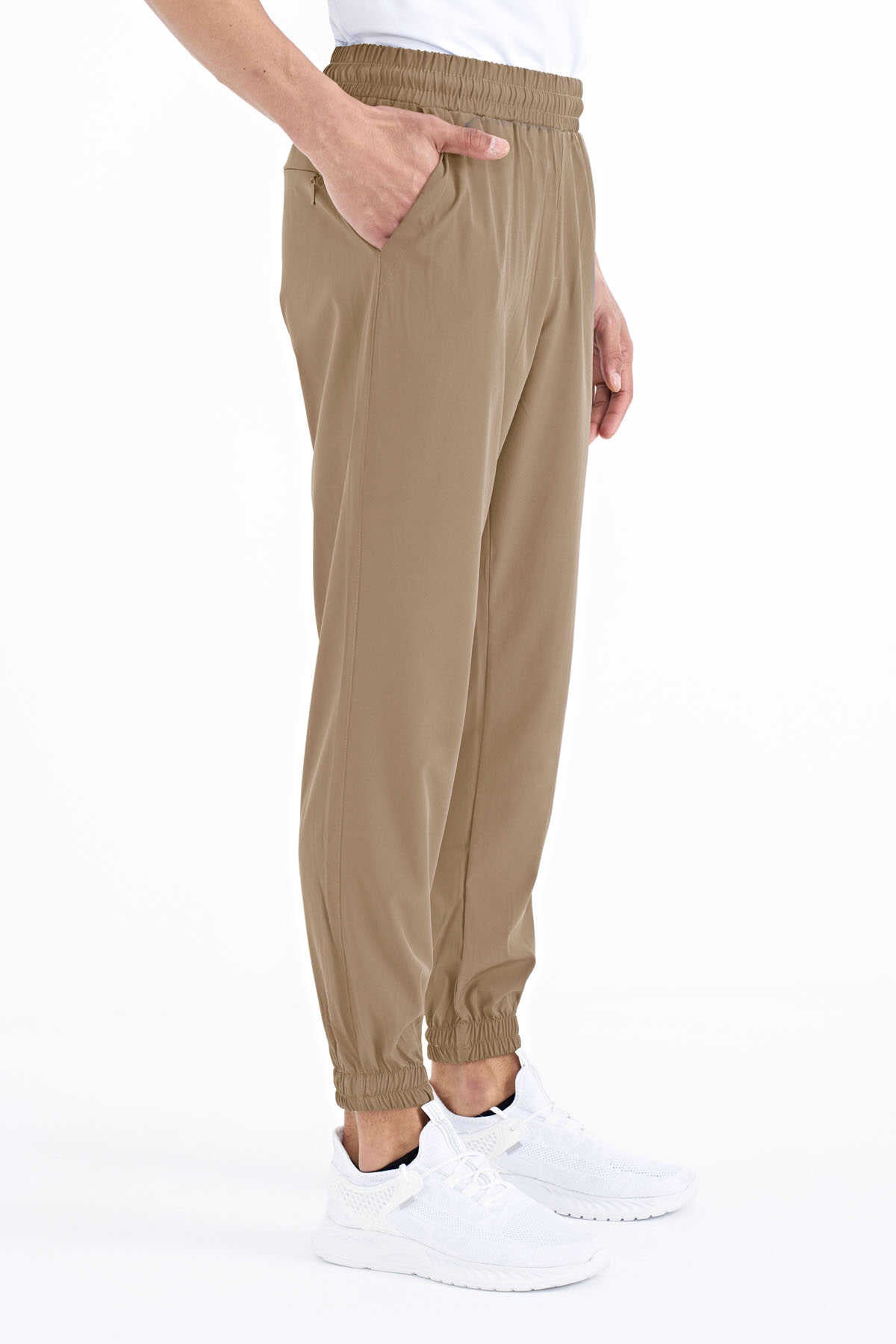 Tommylife Wholesale Beige Men's Basic Pocketed Drawstring Relaxed Fit Cuffed Joggers - 84826
