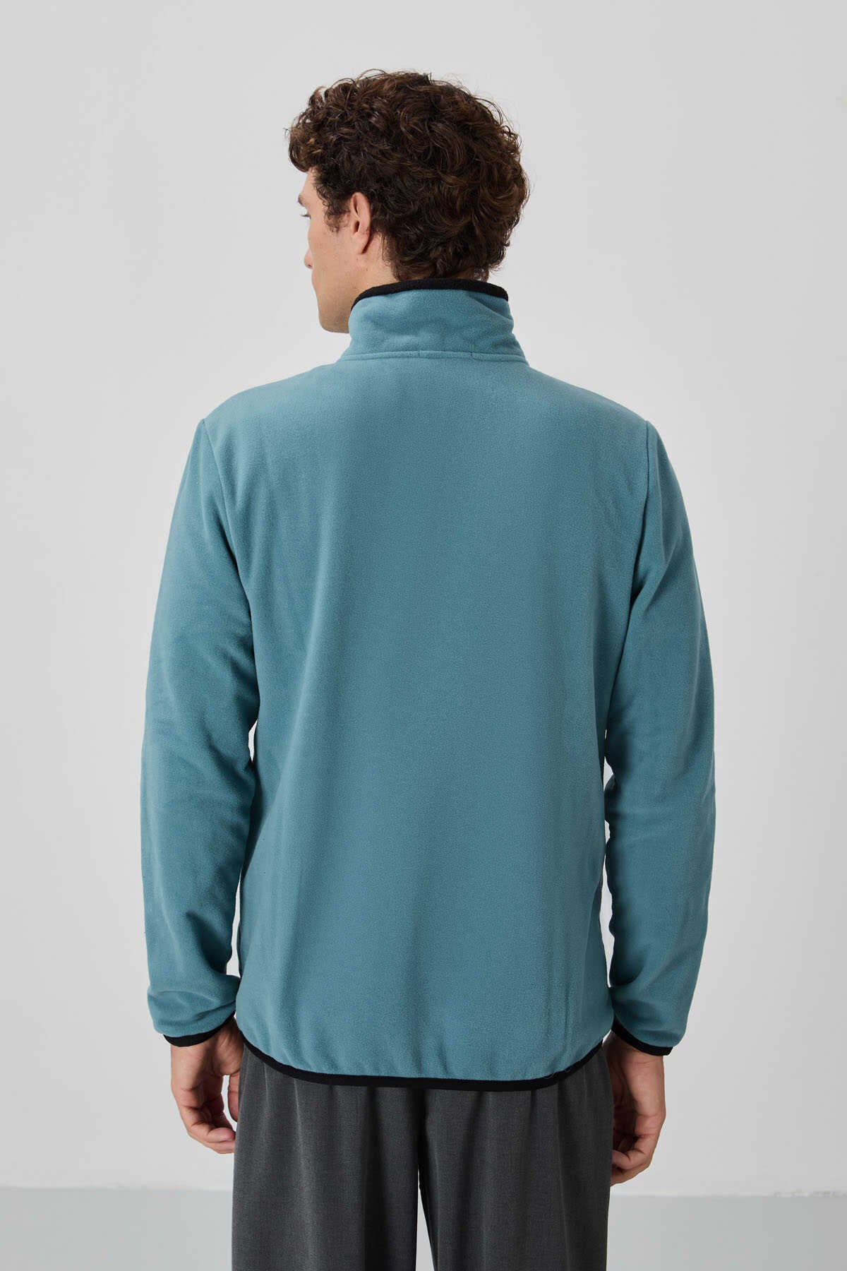 Tommylife Toptan Dik Yaka Standart Kalıp Fermuarlı Erkek Polar Sweatshirt 87992 Siyah